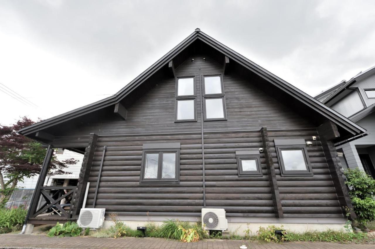 Carrefour Guesthouse カルフール ゲストハウス Toyama Luaran gambar