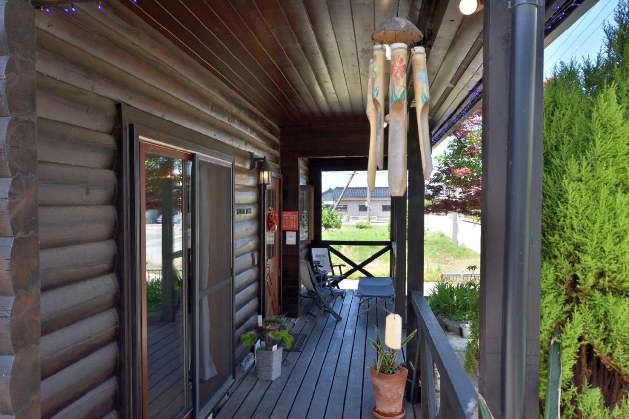 Carrefour Guesthouse カルフール ゲストハウス Toyama Luaran gambar